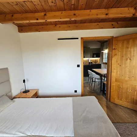 Tatralandia Chatka 112 木屋